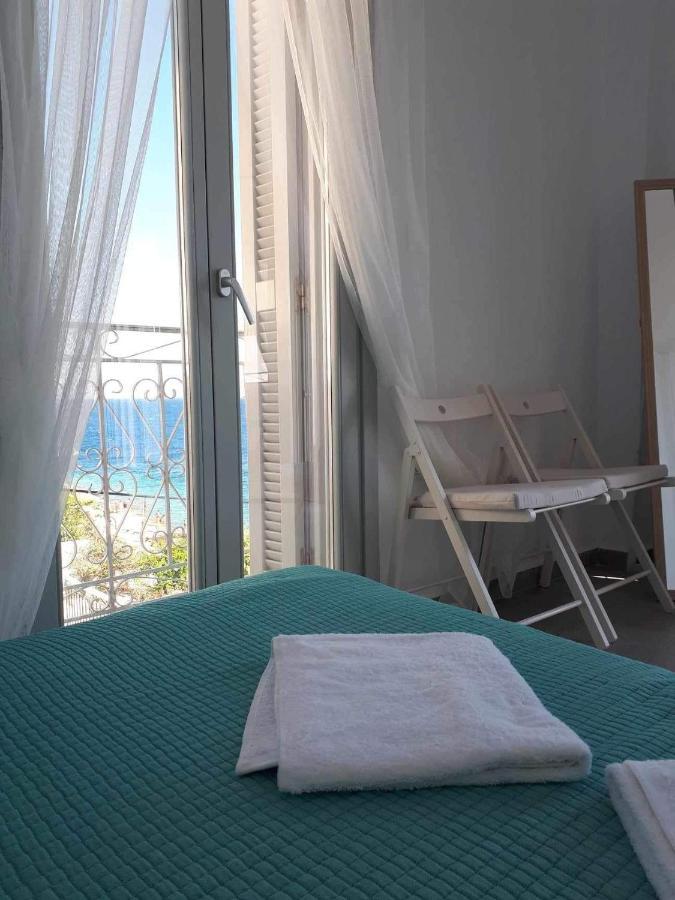 Seaside Serenade 1, Suite แอร์มูโปลี ภายนอก รูปภาพ